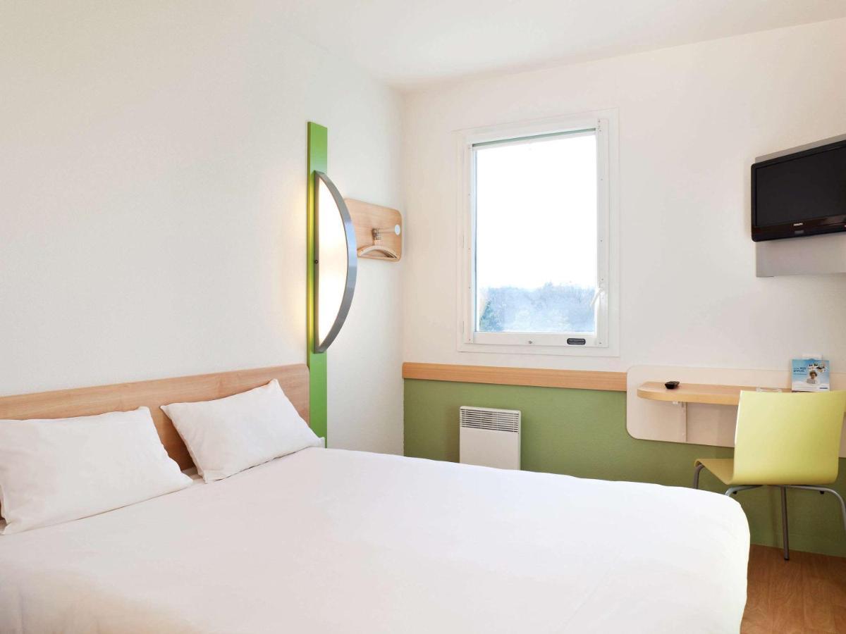 Ibis Budget Mantes-La-Jolie ภายนอก รูปภาพ